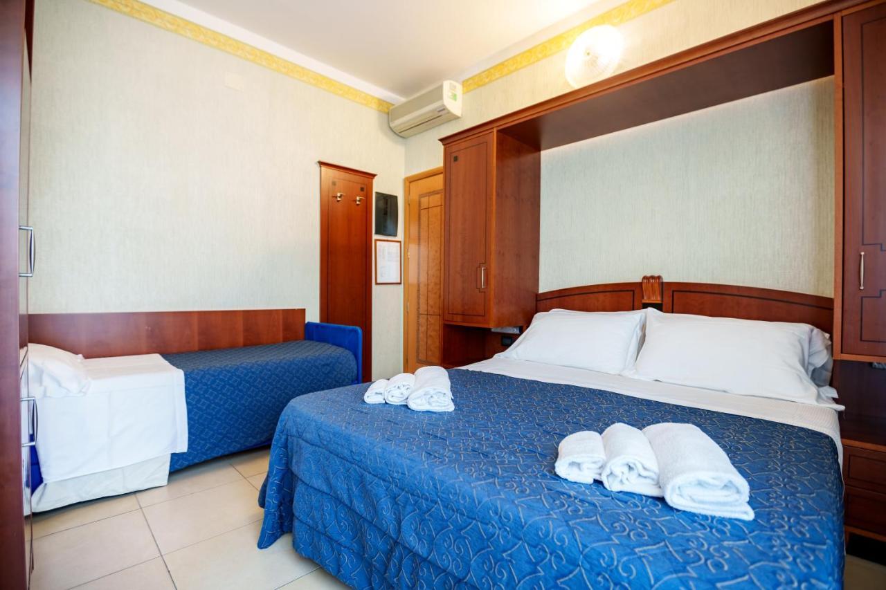 Hotel Rex Rimini Luaran gambar