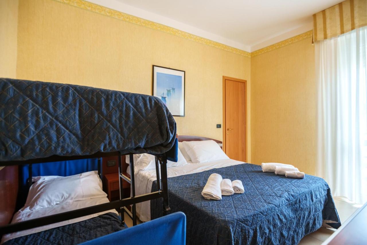 Hotel Rex Rimini Luaran gambar